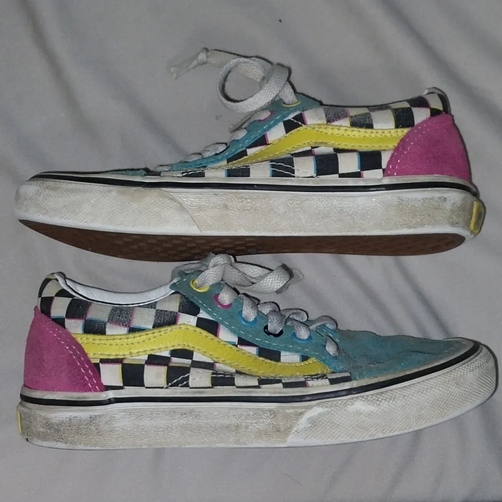 Vans Old Skool checkered sneakers kids 1